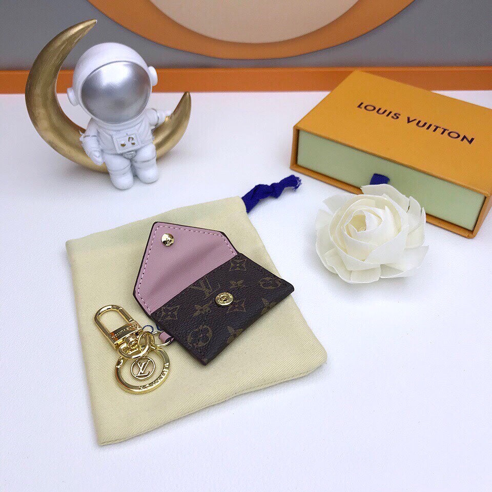 EN - Lux Keychains LUV 069