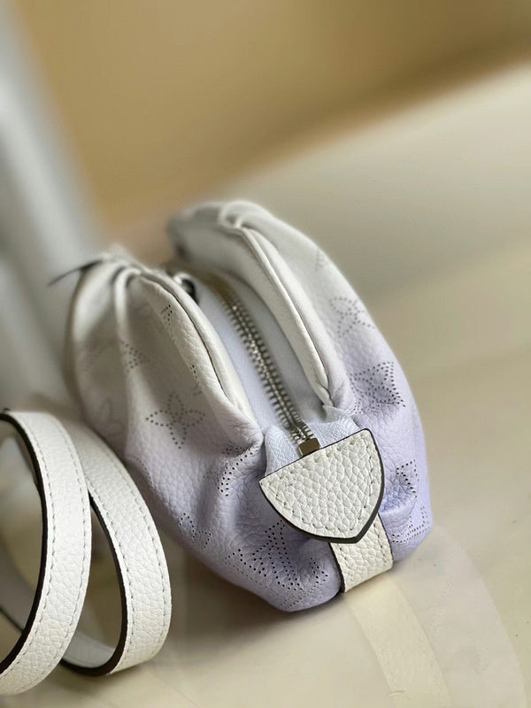 LOV2 Bags - Luxurious Bags  930