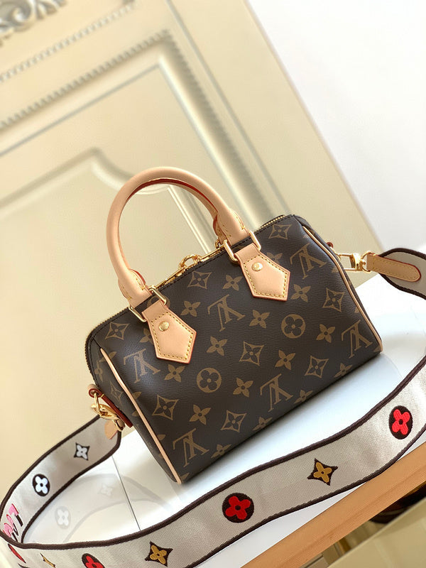 Glami - LOV Bags - 667
