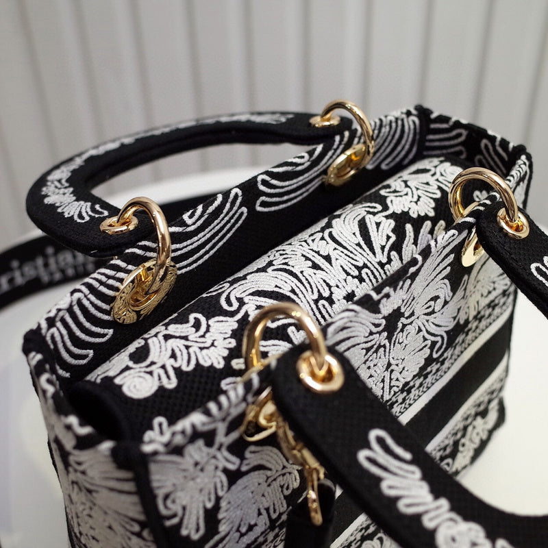 ELE - Dir Bags - 1229