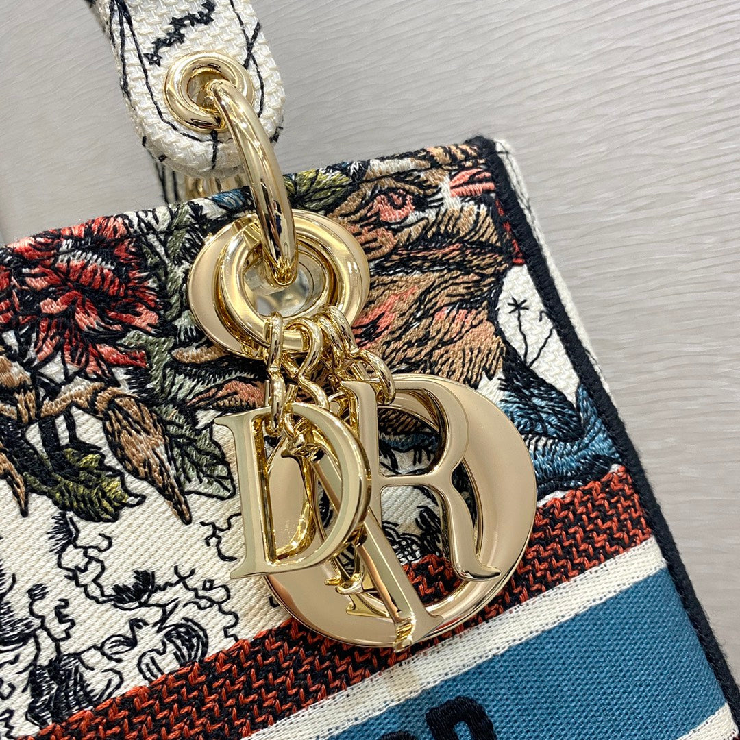 GLAMI MeGLAMIum Lady D-Lite Bag Latte Multicolor Constellation Embroidery, Latte Handbags, Crossbody Bags, 24cm CD M0565ORHP_M941