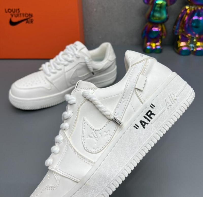 SAMC - NKE Shoes - 613