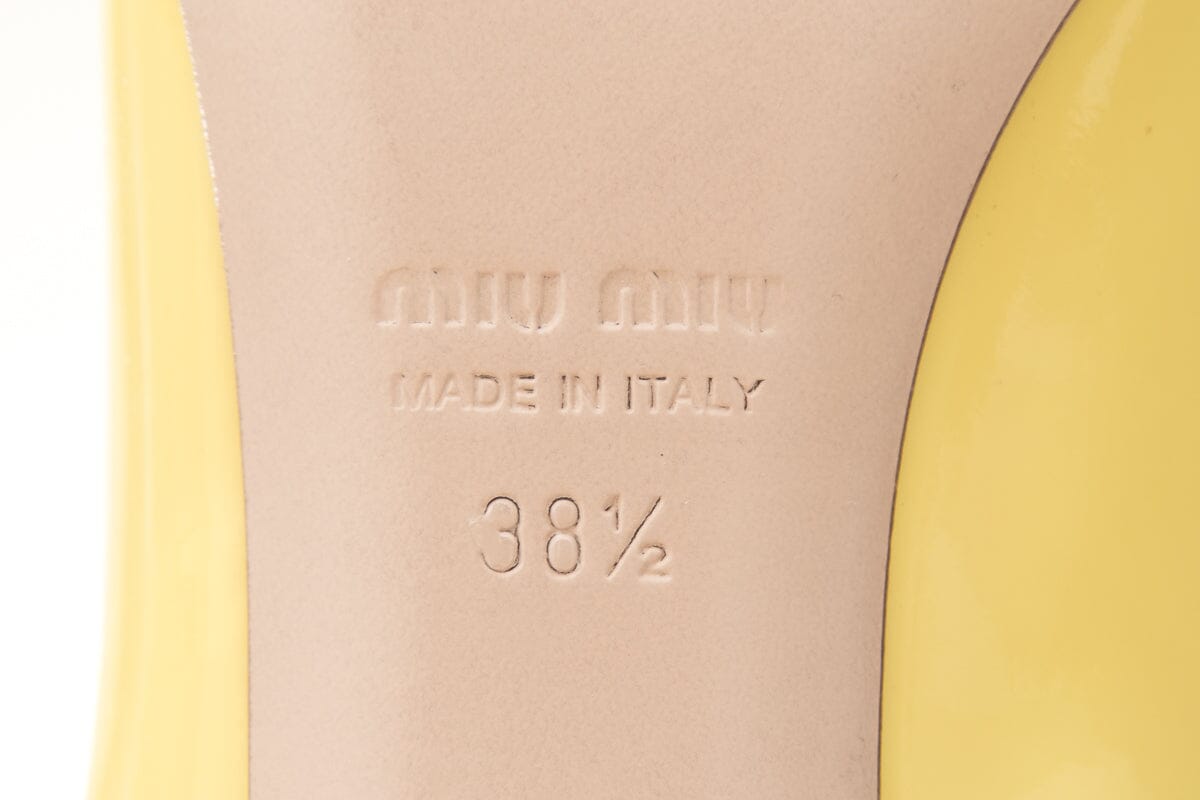 Miu Miu Yellow Patent Pointed Toe Pumps SZ 38.5
