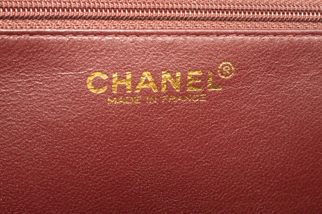 CHANEL Chain Shoulder Bag Clutch Black Quilted Flap Lambskin Purse k11