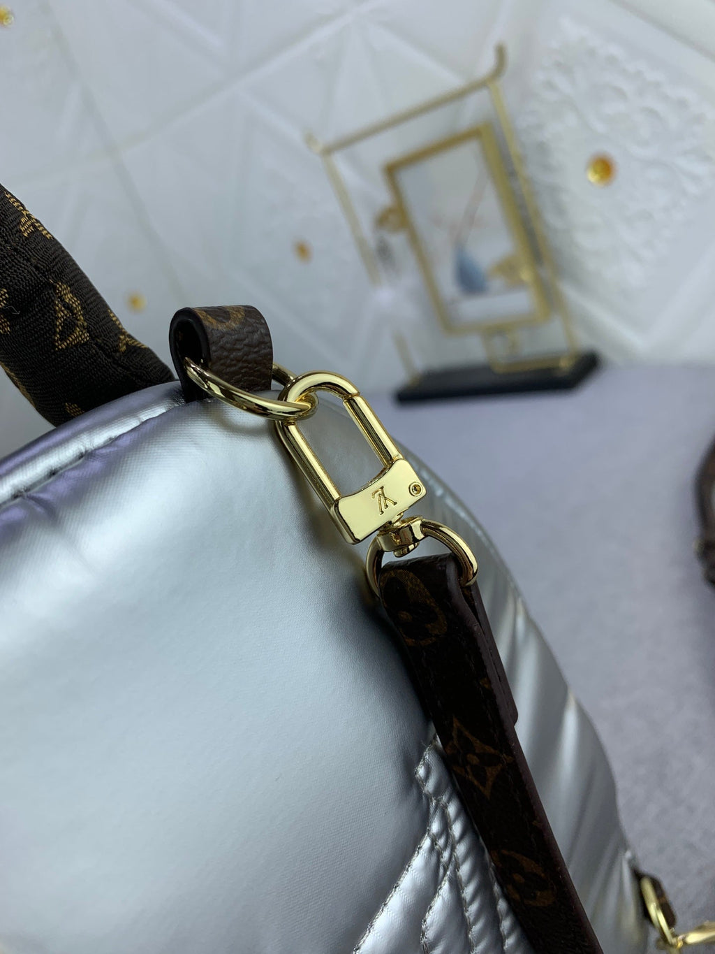 EN - New Bag LUV 640