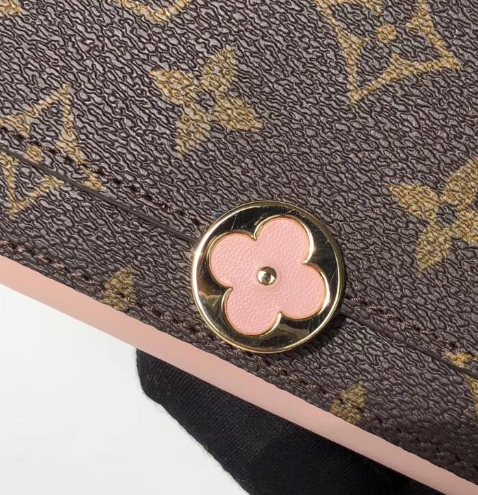 SAMC - Mix Wallets - 083