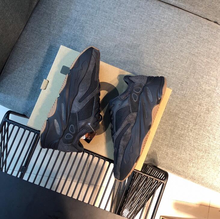 SAMC - YZO Sneakers - 360