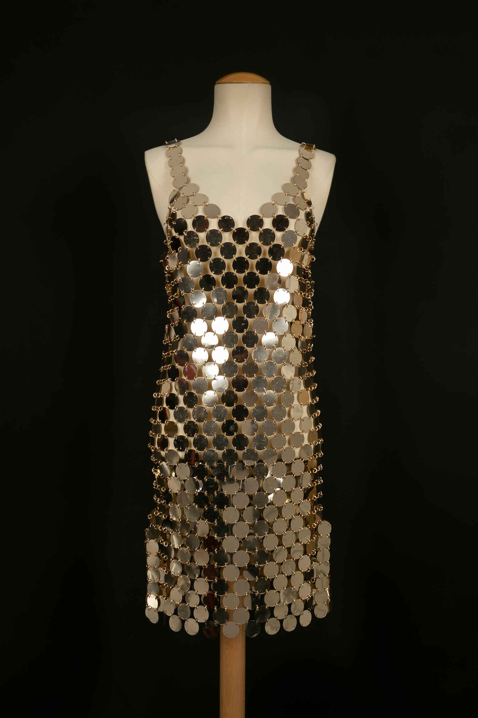 Iconique robe pastilles Paco Rabanne