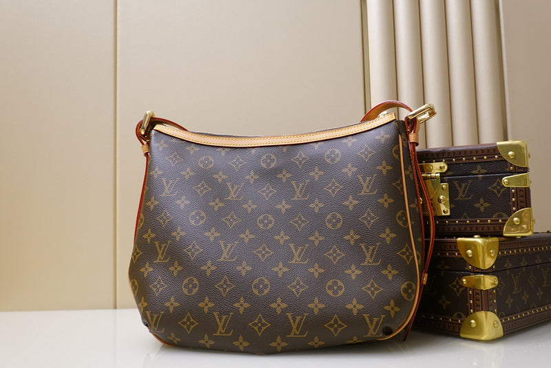 LOV2 Bags - Luxurious Bags  1556