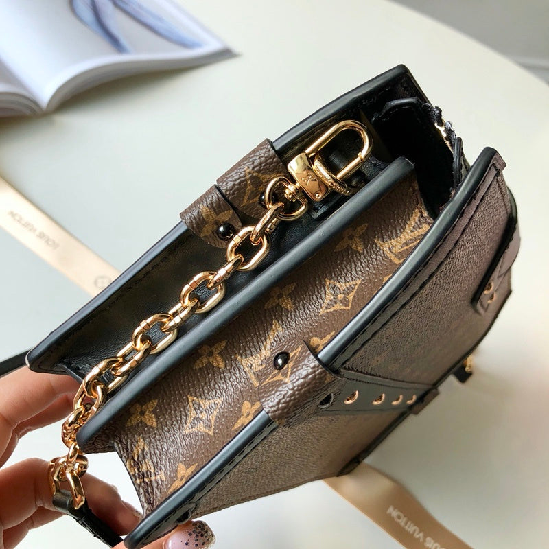 LOV2 Bags - Luxurious Bags  2642
