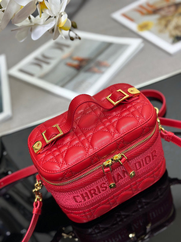 ELE - Dir Bags - 062