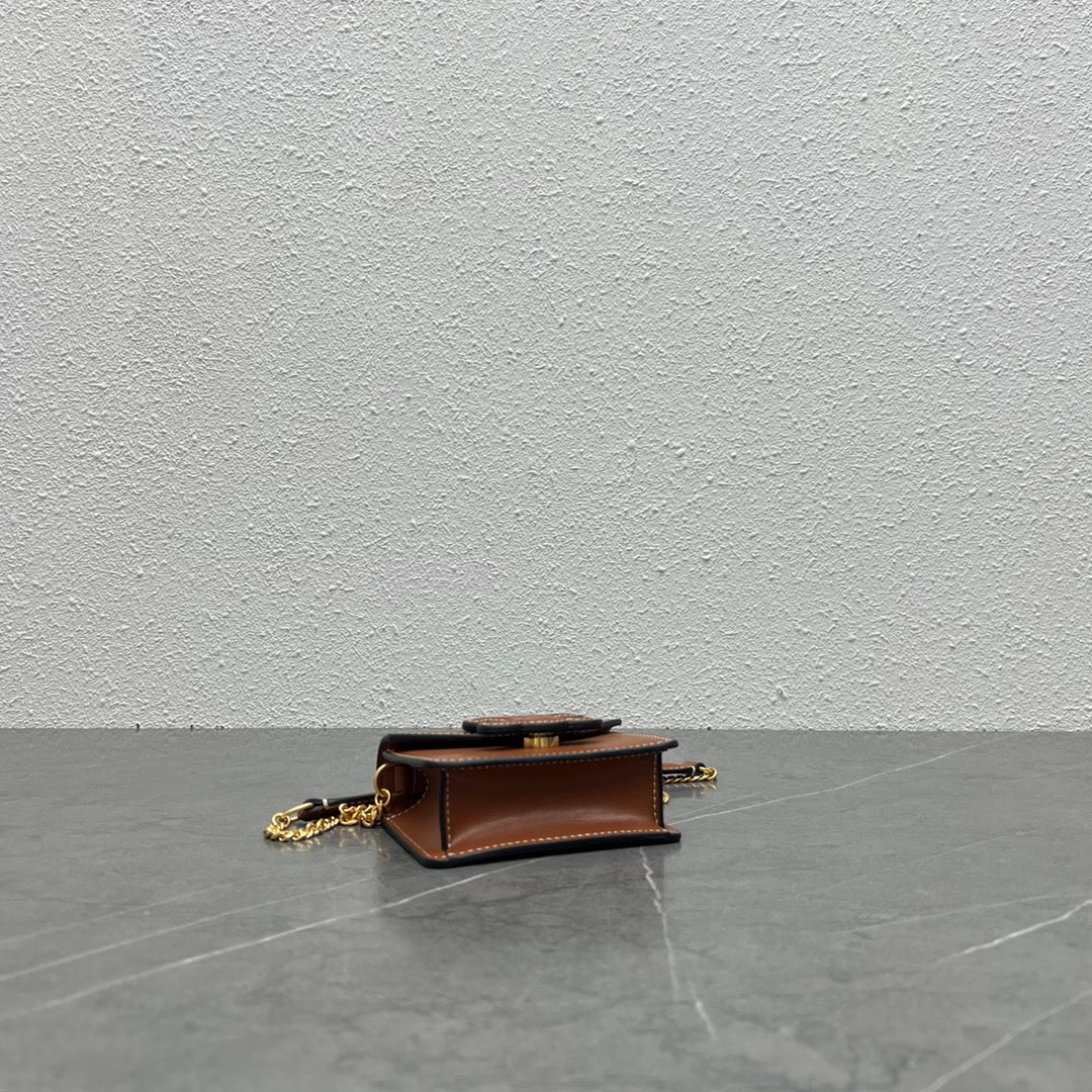GLAMI Card Holder On Chain Triomphe Tan For Women 4in/11cm 10J743DPV.04LU