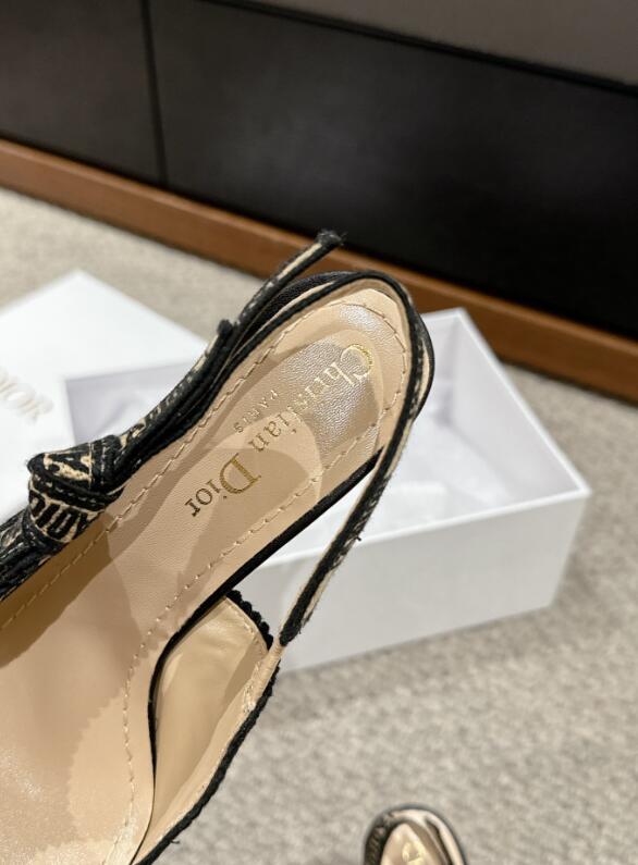 SAMCC - DOR Women Shoes - 020