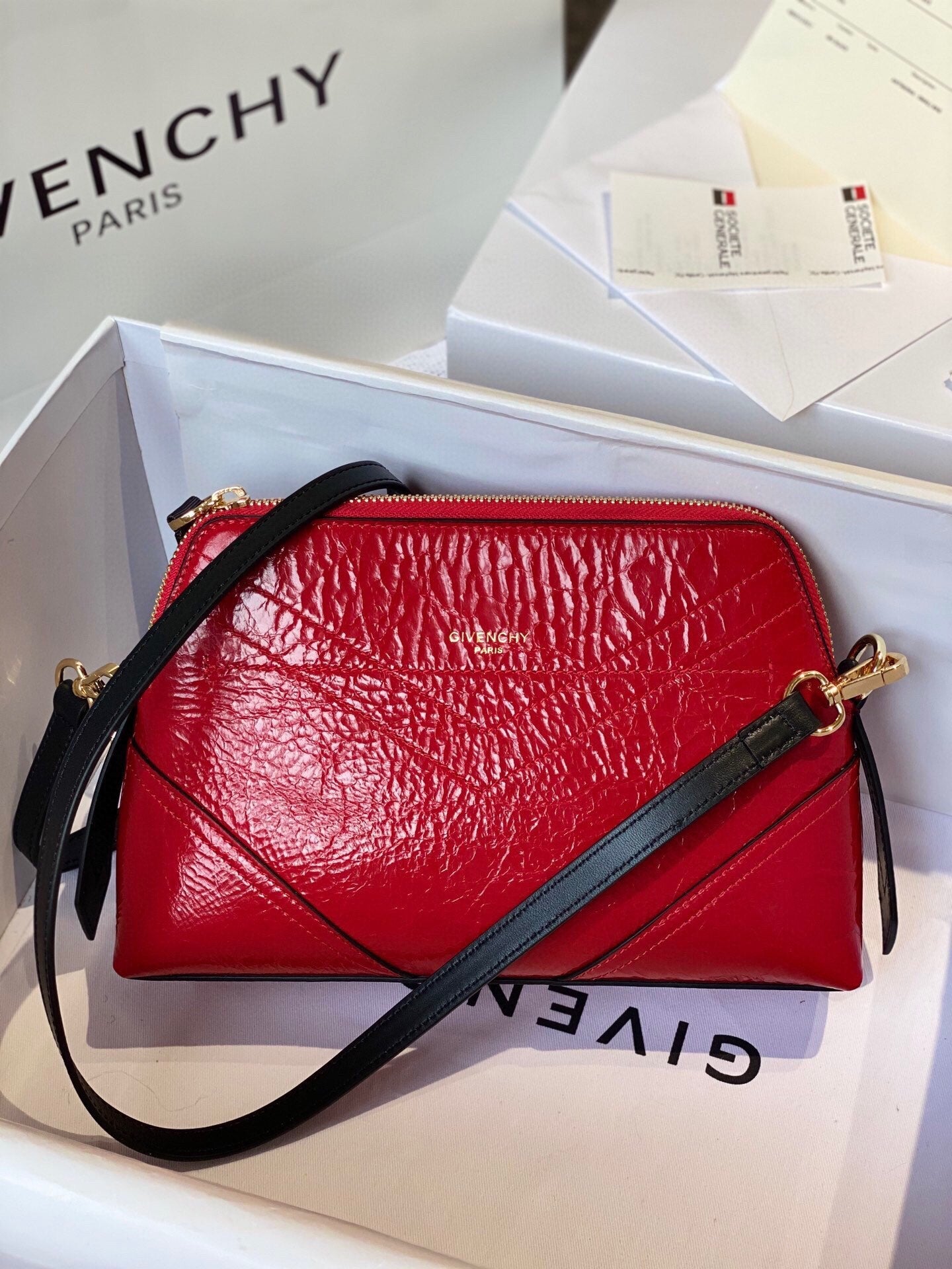 GV Quality Messenger Bag Red For Women, Handbags, Shoulder And Crossbody Bags 9.8in/25cm GVC