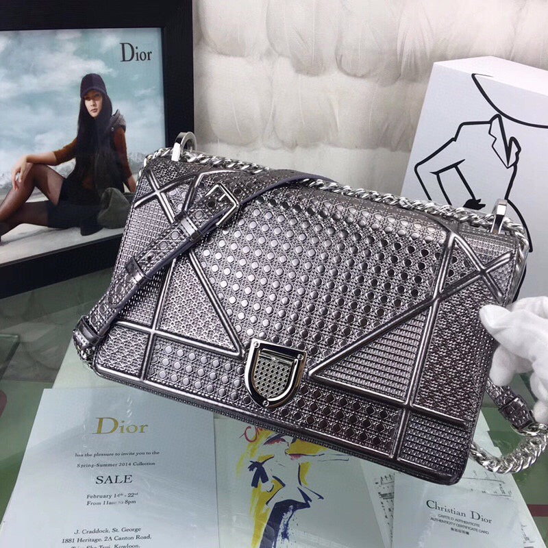 ELE - Dir Bags - 1701
