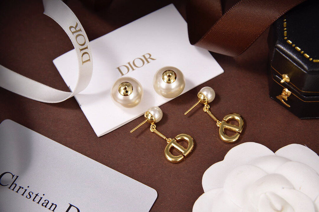 EN - Lux Earring Dir 017