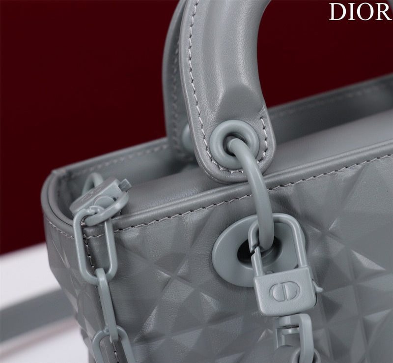 ELE - Dir Bags - 1676
