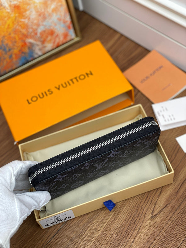 LOV2 Bags - Luxurious Bags  2368