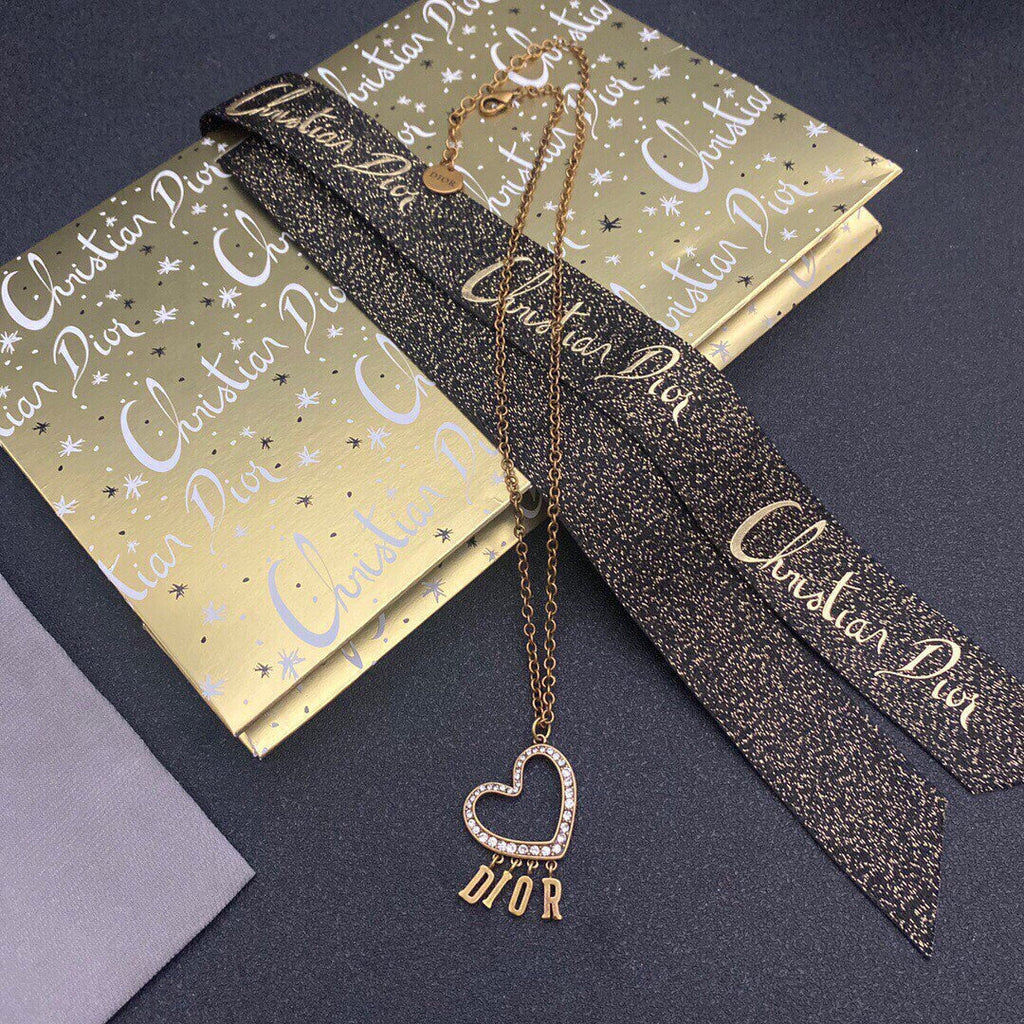 EN - Lux Necklace DIR002