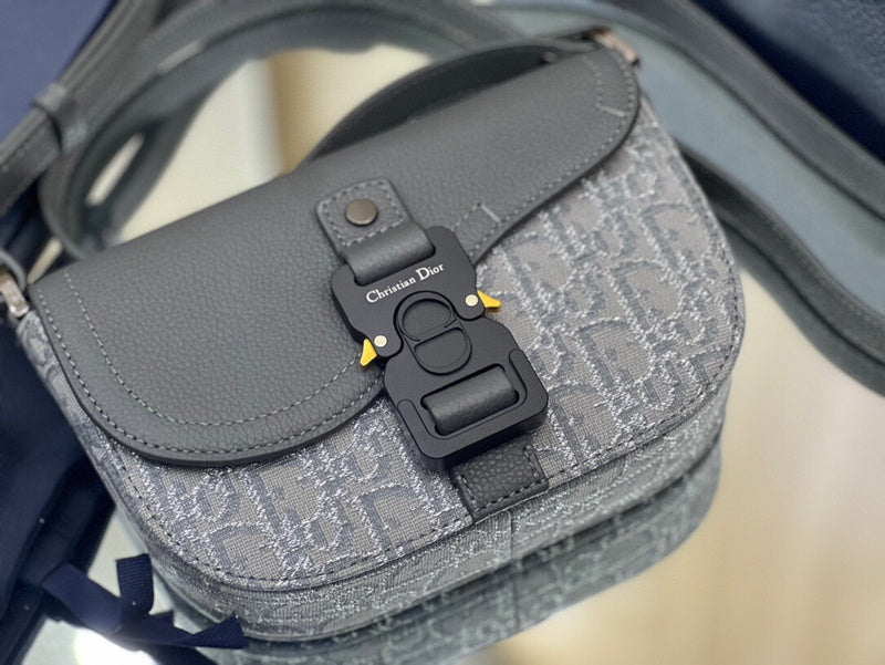 ELE - Dir Bags - 1339