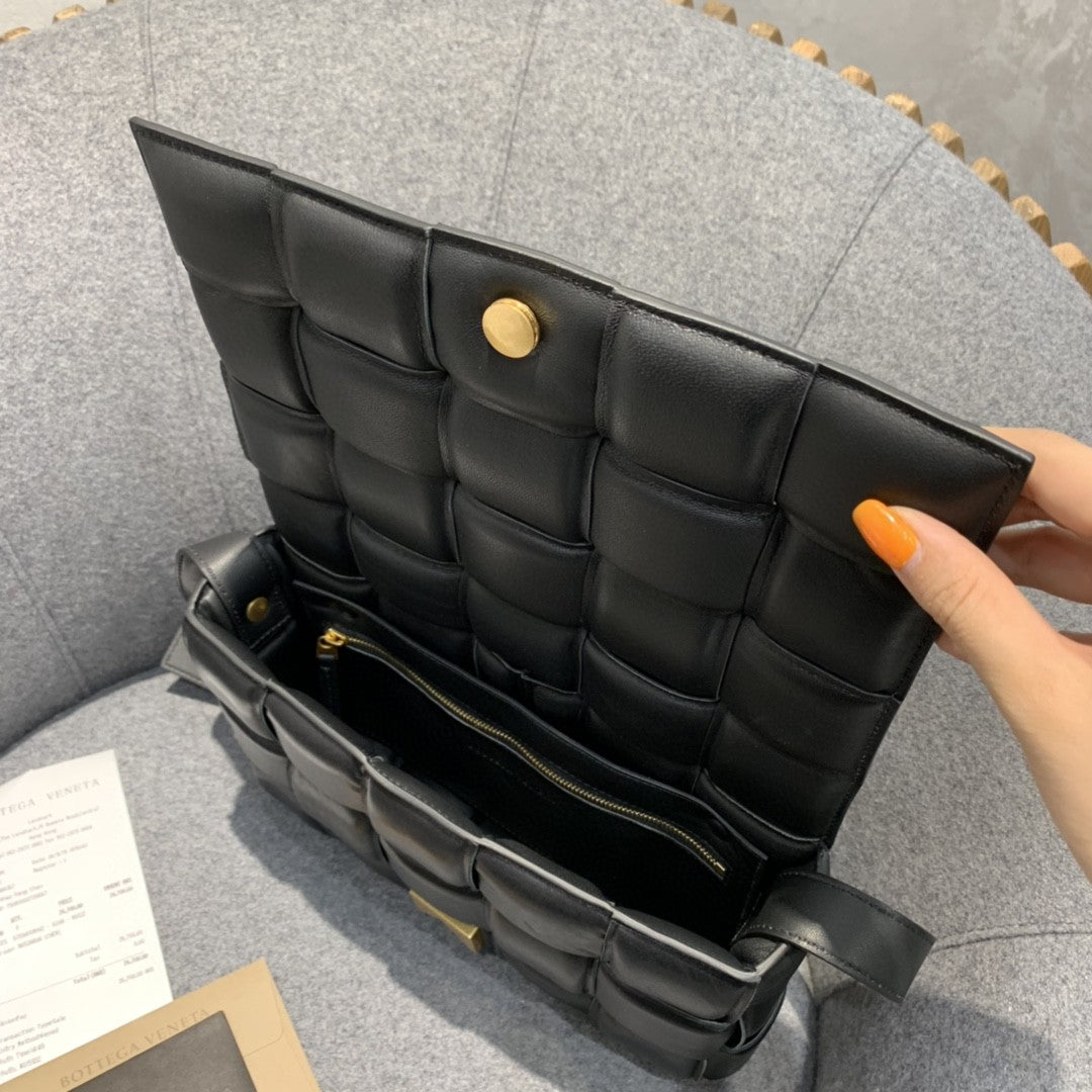 GLAMI Padded Cassette Bag For Women 10.2in/26cm In Black 591970VCQR18425