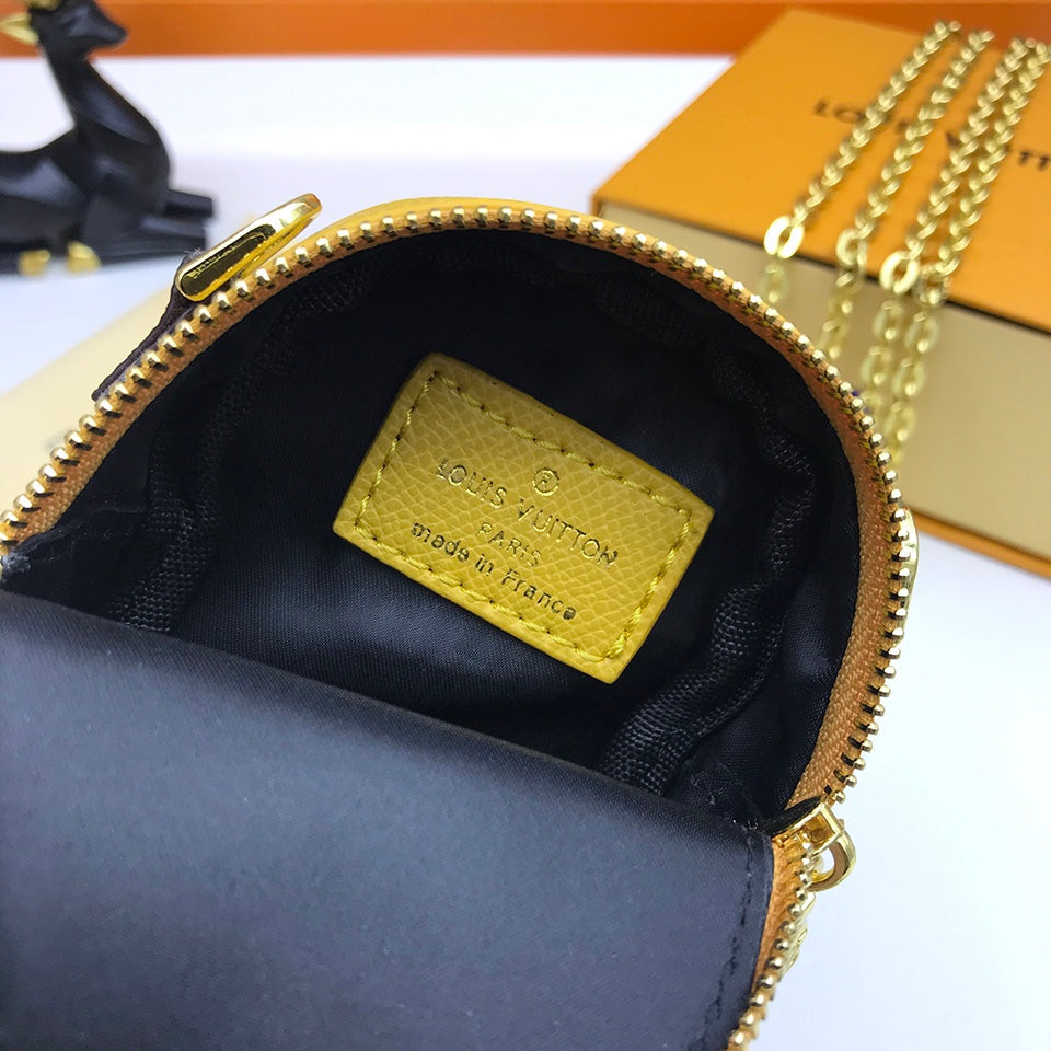 EN - Lux Keychains LUV 062