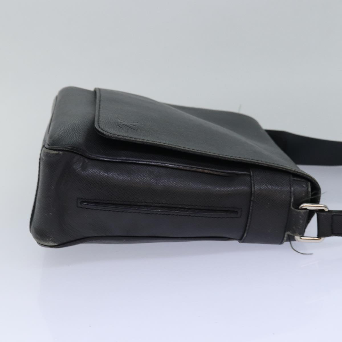 Louis Vuitton Taiga Roman Pm Shoulder Bag Ardoise