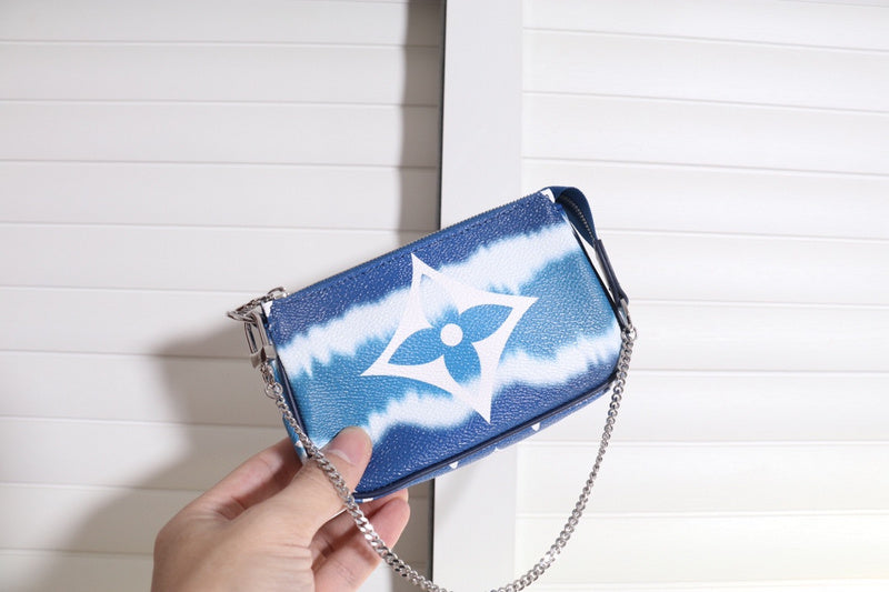 LOV2 Bags - Luxurious Bags  2776