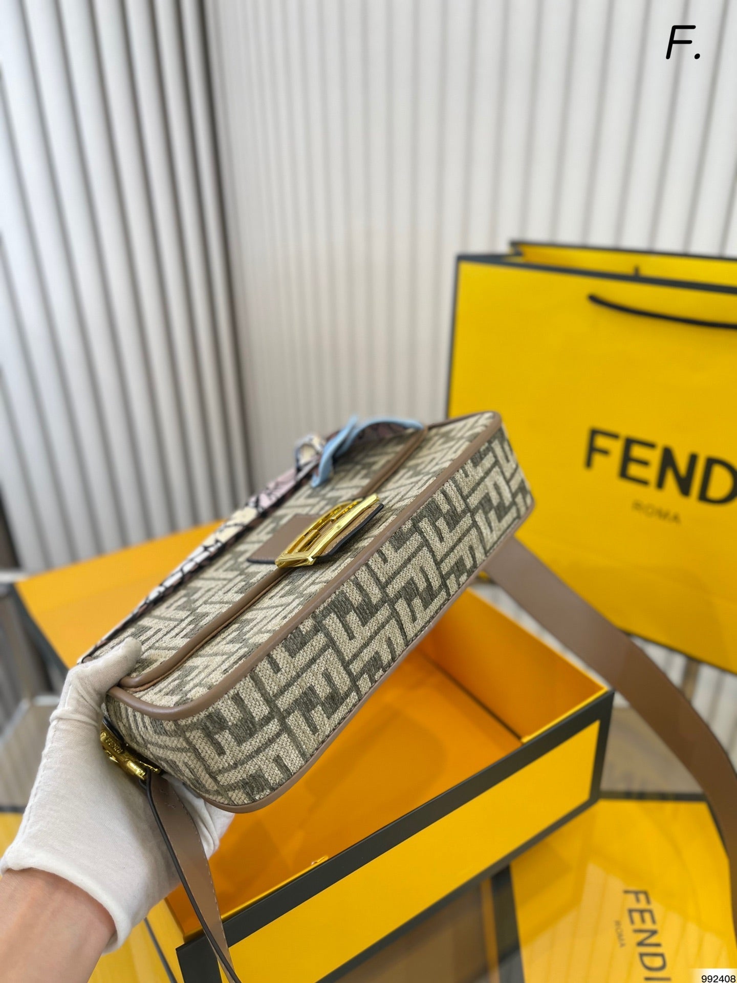 EN - New Lux Bags FEI 268