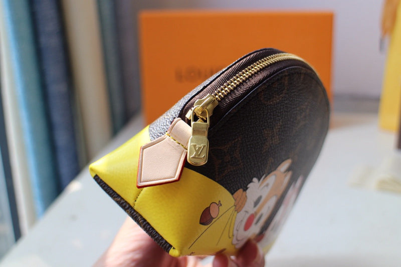 LOV2 Bags - Luxurious Bags  1850