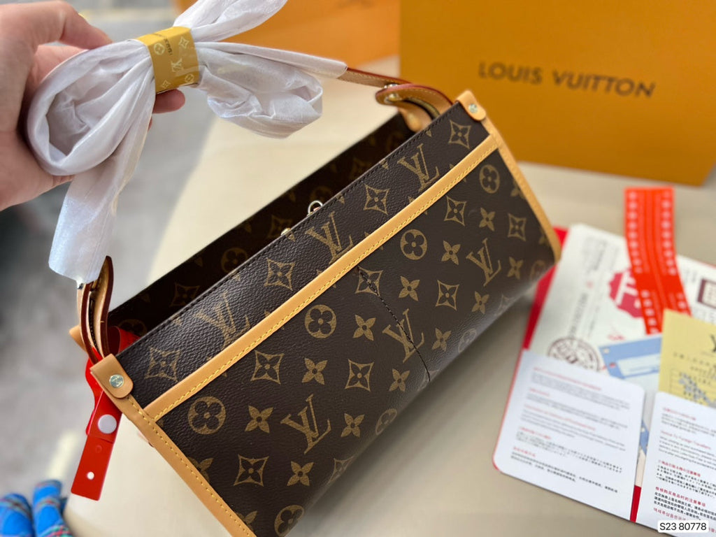 EN - New Lux Bags LUV 556
