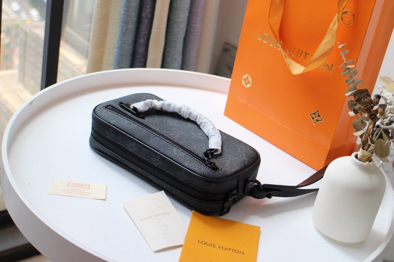LOV2 Bags - Luxurious Bags  1776