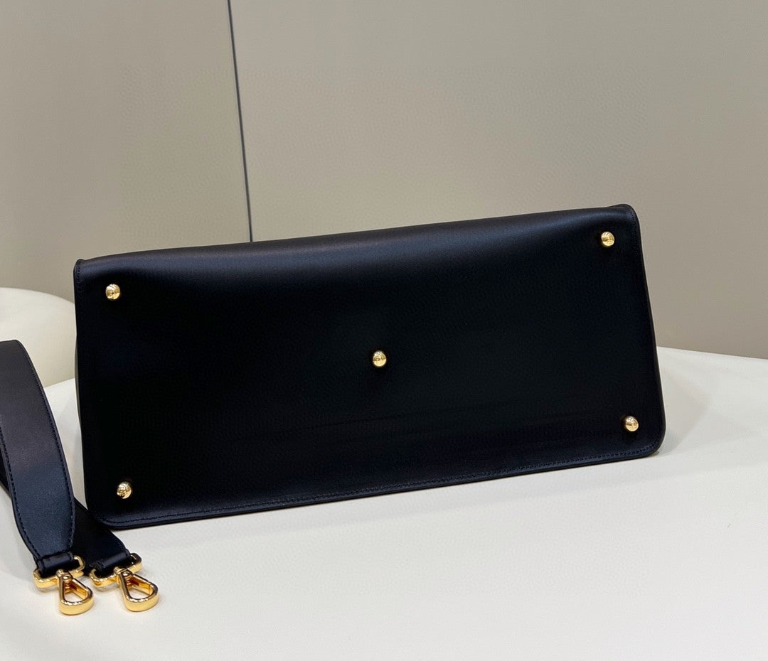 FI Way MeGLAMIum Black Bag For Woman 29.5cm/11.5in 8BH391AAIWF0KUR