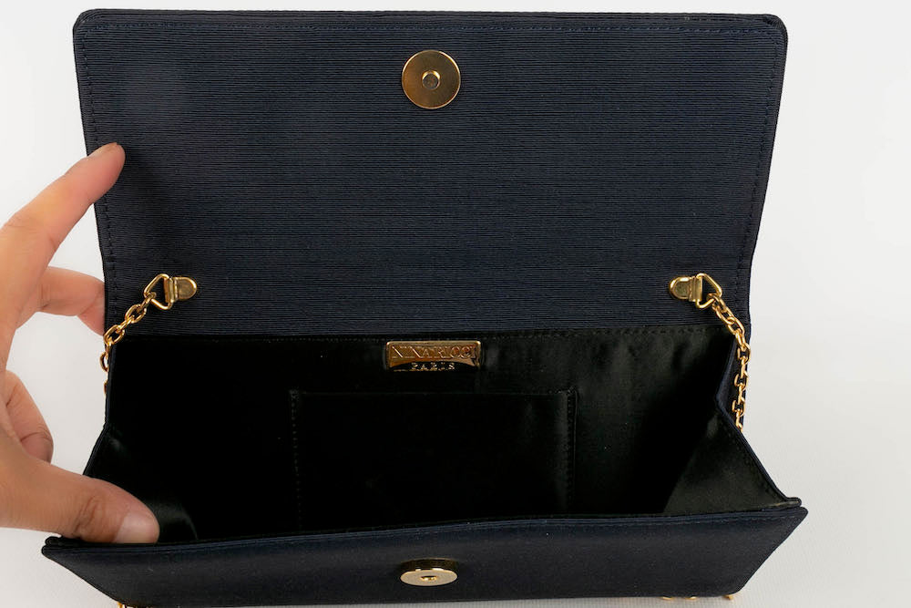Pochette Nina Ricci