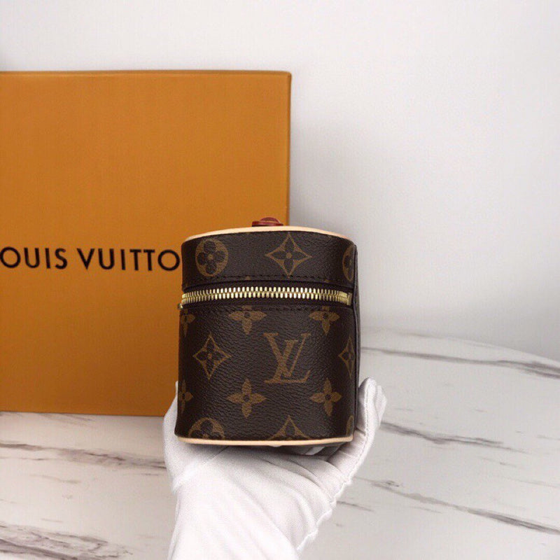 LOV2 Bags - Luxurious Bags  2629