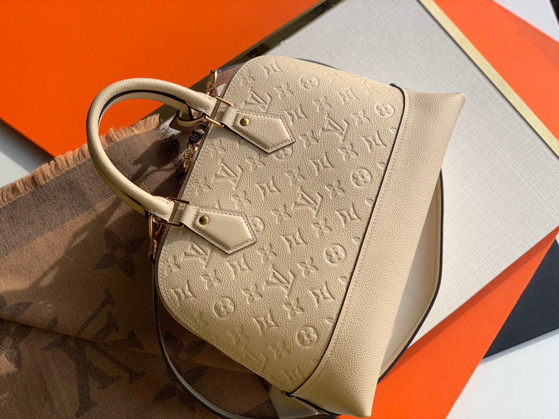LOV2 Bags - Luxurious Bags  1761