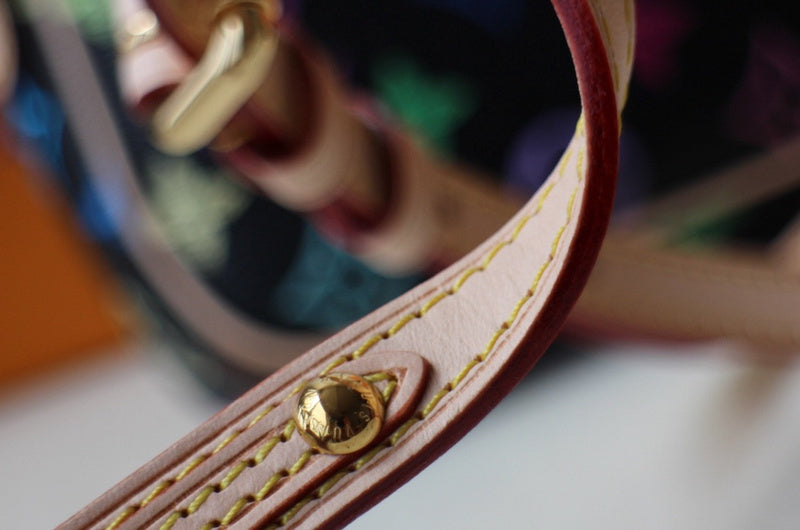 LOV2 Bags - Luxurious Bags  1798