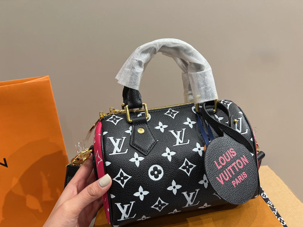 EN - Luxury Bags LUV 732