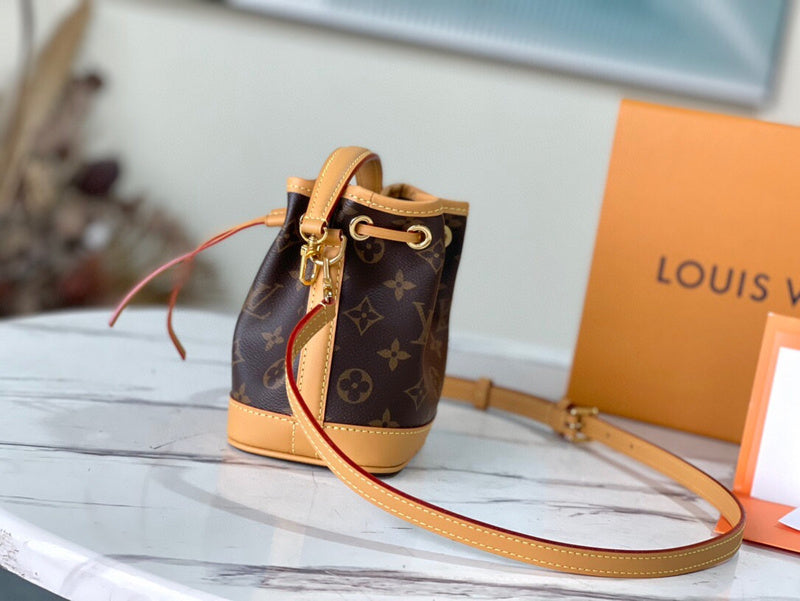 Fashion Lu-Vi bags - 4664