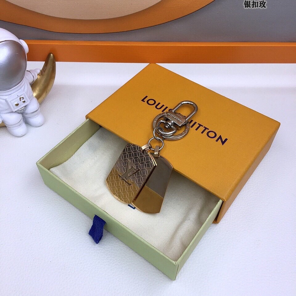 EN - Lux Keychains LUV 024