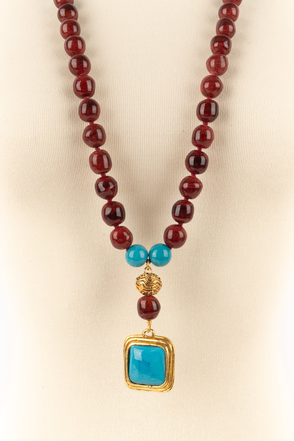 Collier baroque Chanel