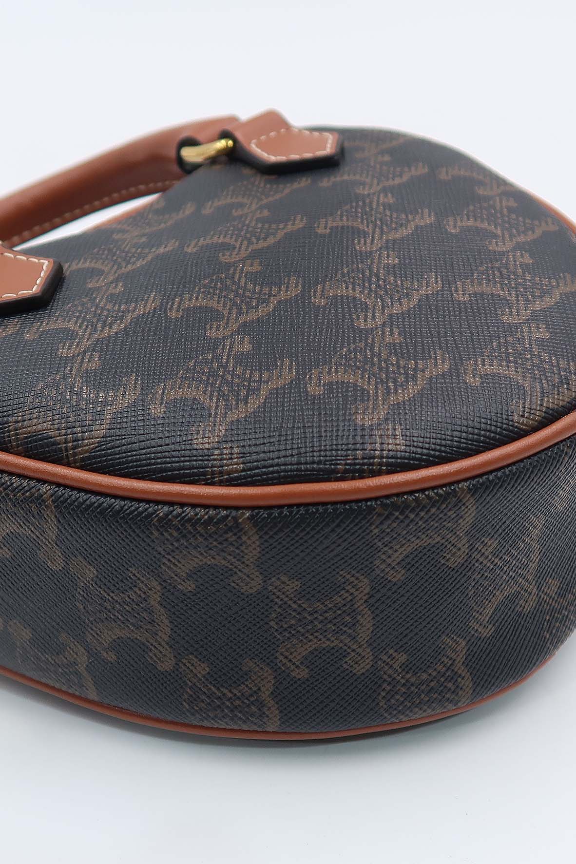 Heart Triomphe Bag Tan