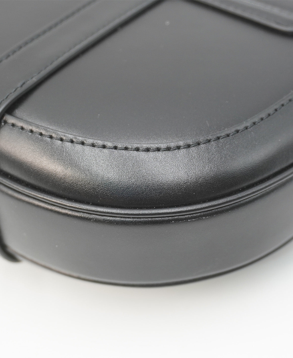 Small Besace 16 Bag Black