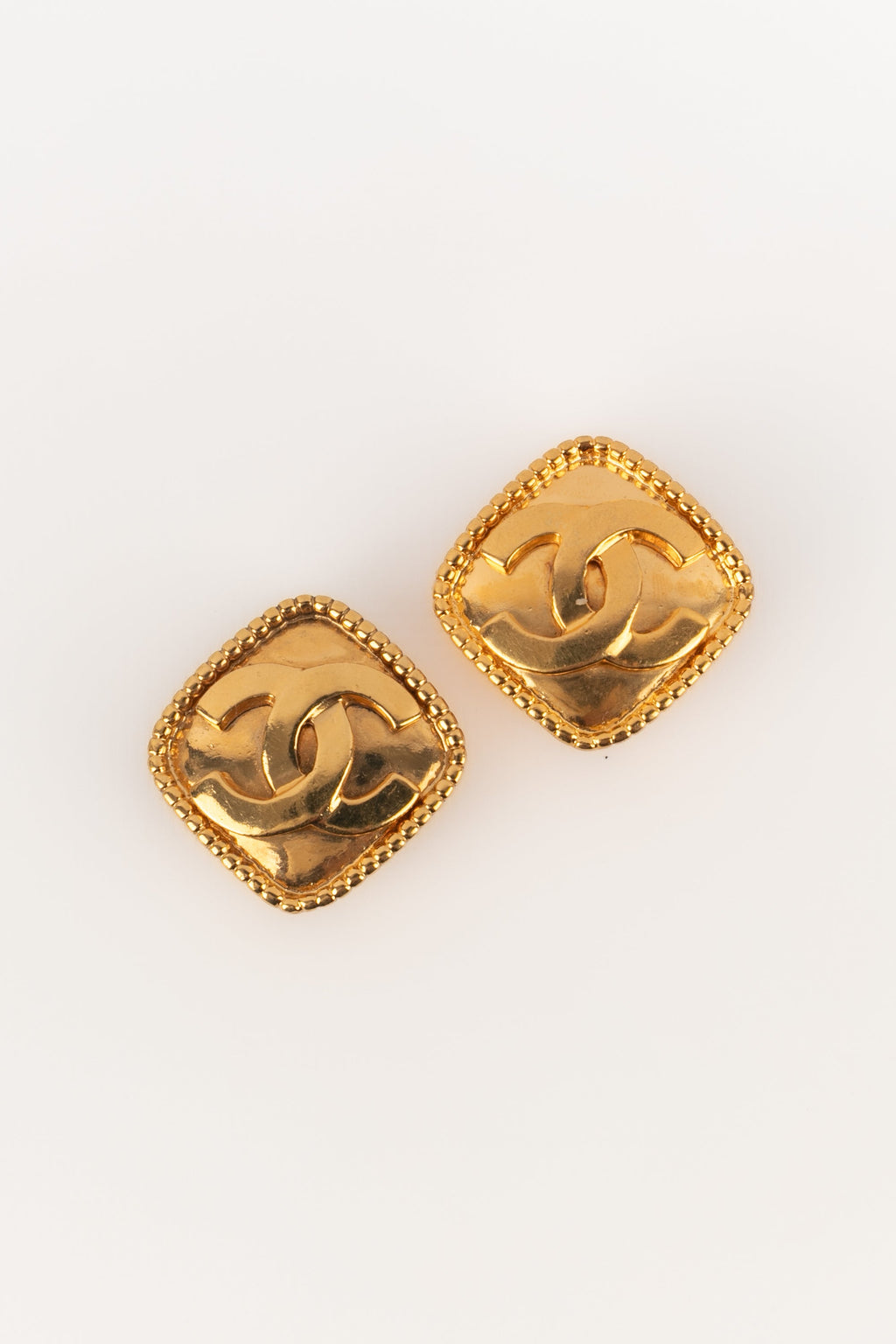 Boucles d'oreilles cc Chanel