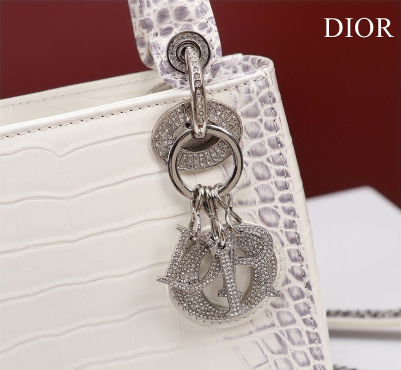 ELE - Dir Bags - 1755