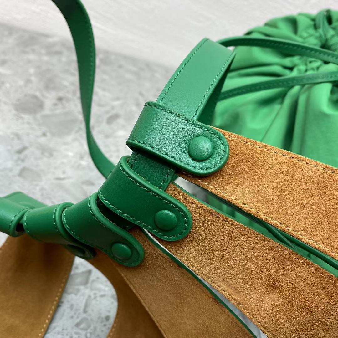 GLAMI MeGLAMIum Shoulder Bag Green, For Women, WomenÃƒÂ¢Ã¢â€šÂ¬Ã¢â€žÂ¢s Bags 8.6in/22cm