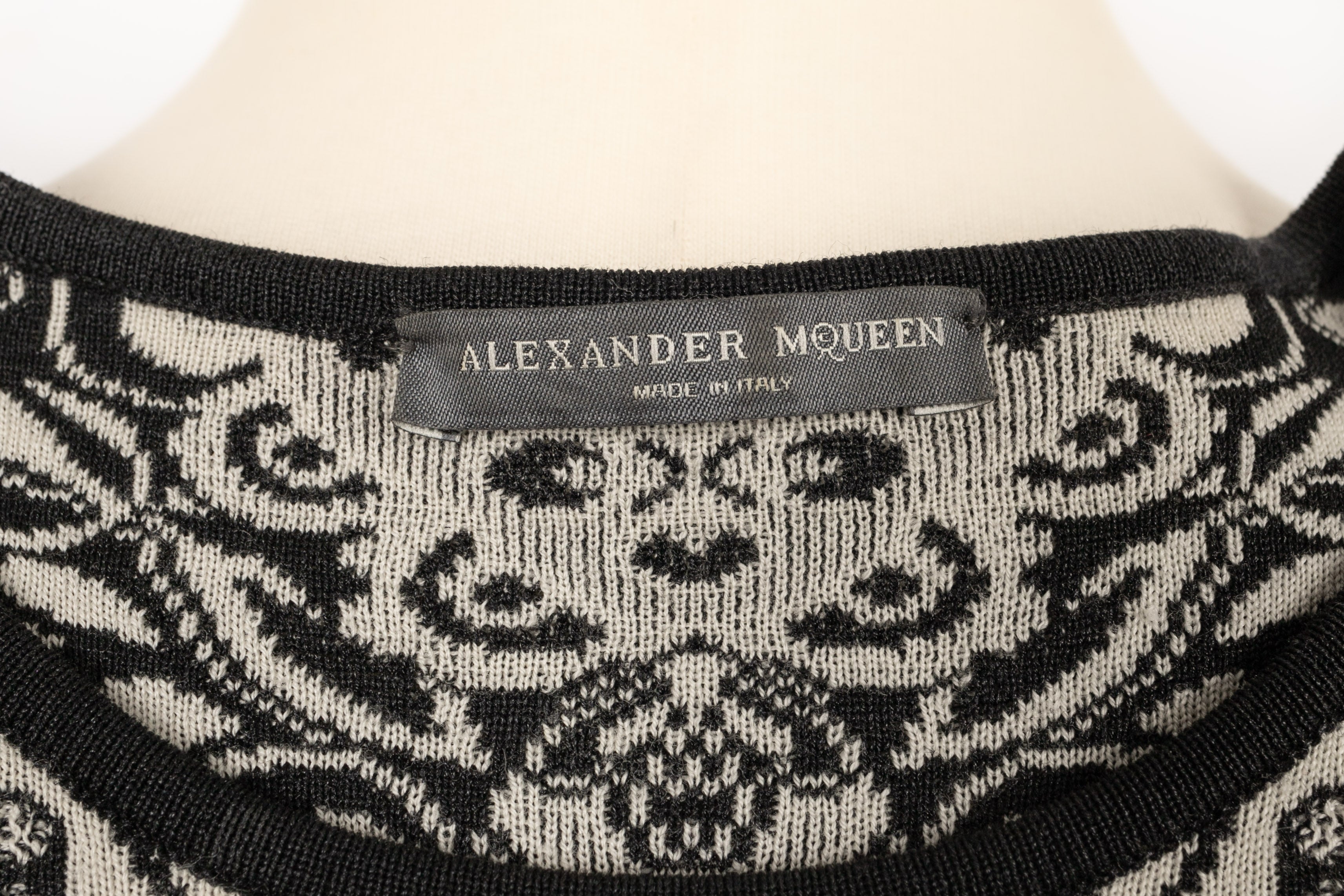 Robe Alexander McQueen