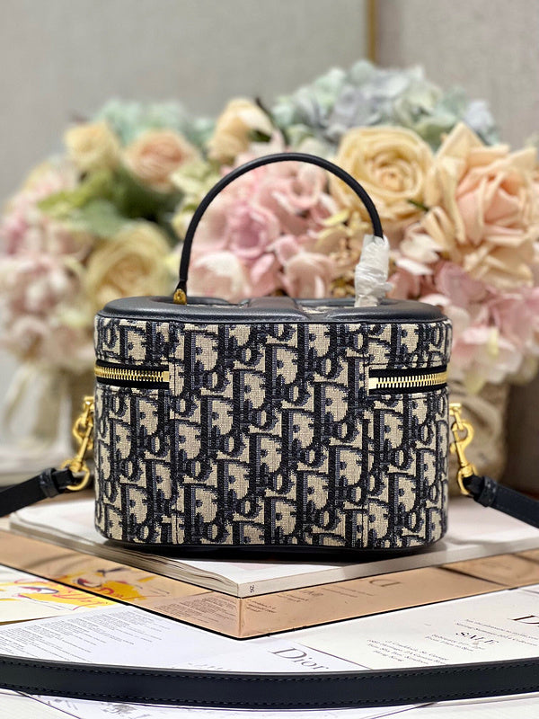 ELE - Dir Bags - 124