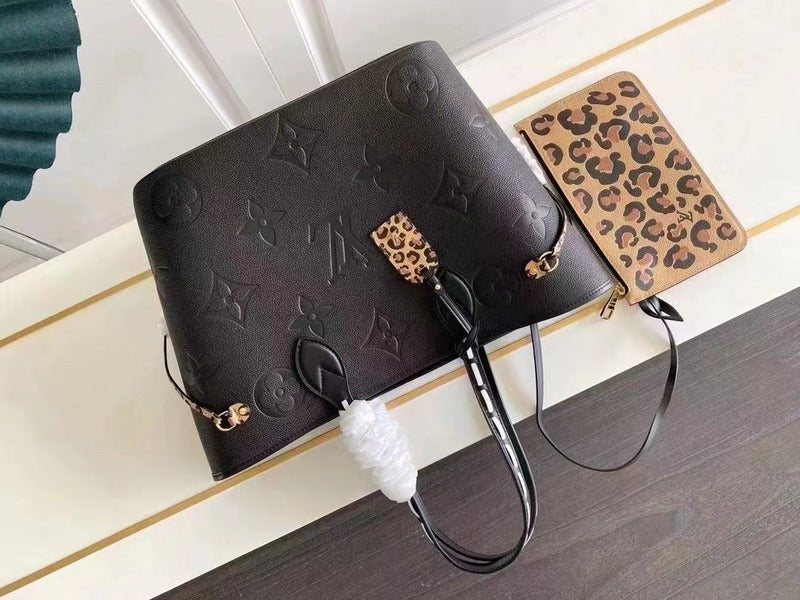 LOV2 Bags - Luxurious Bags  1729