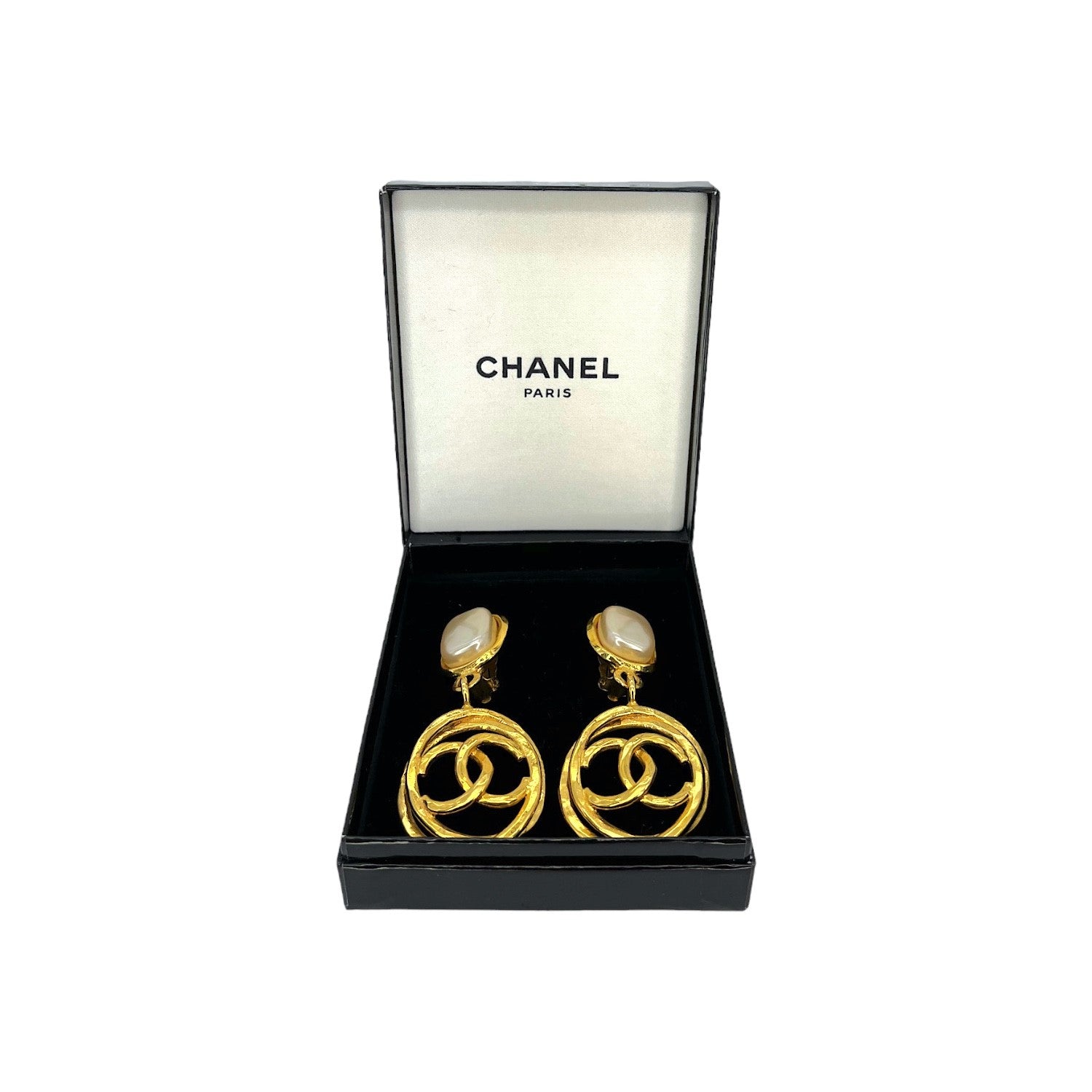 Chanel Vintage Oversize CC Clip-On Earrings